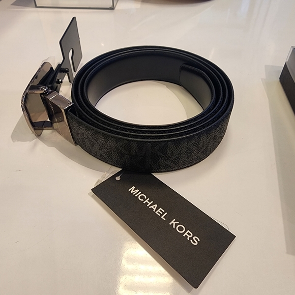 MICHAEL KORS Mens Belt - Picture 5 of 7